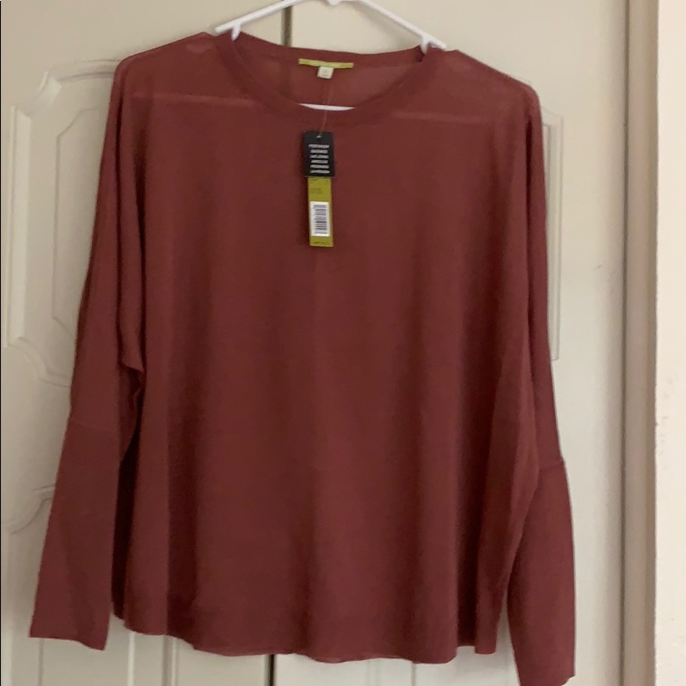 Lightweight sweater